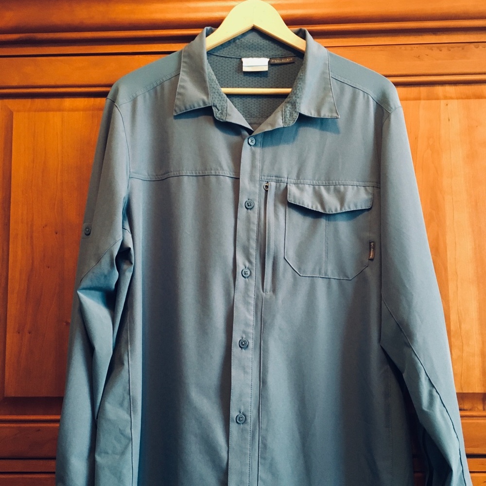 Columbia Omni-tech long-sleeved shirt size L